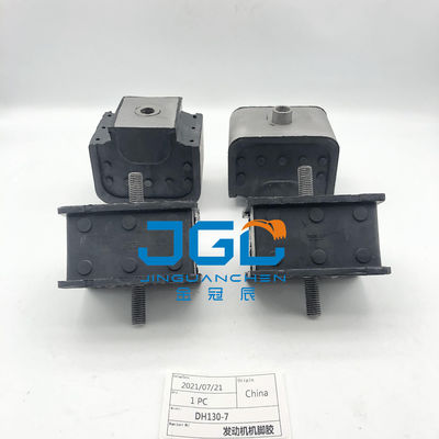 발굴기 부품 두산 대우 DH130-7 엔진 발 고무 충격 방지 접착제