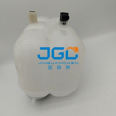 굴삭기 부속물 17411509 17411510은 EC200D EC210D 보조 물 탱크에 적용됩니다