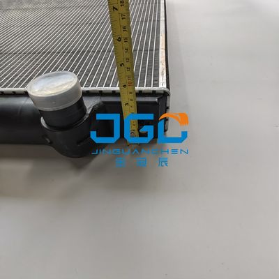 Ex120-6 Ex110-6 Ex130-6 알루미늄-플라스틱 냉각 장치 굴삭기는 4448372개의 엔진 파트를 탱크에 저장합니다
