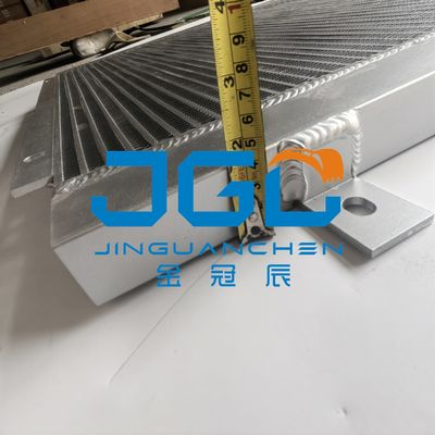발굴기 부속품 SK200-6E 수압 오일 라디에이터 YN05P00035S002 기계 부품