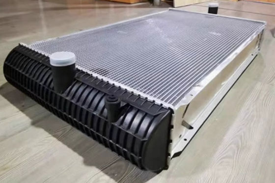 물 탱크 라디에이터 EC220D/250D/300D/240B/360B/460B/380D 발굴기 345456345