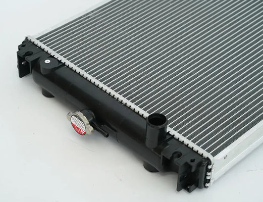 물탱크 KX151 KX159 KX161 KX163 KX165 U55-5 라디에이터 RD538-42300 발굴기용