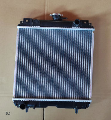 물 탱크 라디에이터 Assy RA221-42300 Kubota U15 U17 U15-3 U17-3 발굴기