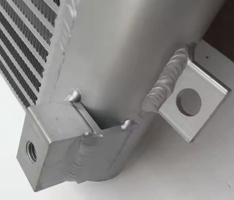 고품질 수압 오일 냉각기 발굴기 물 라디에이터 4650353 모델 ZAX200-3 ZAX210-3 건설 기계 부품